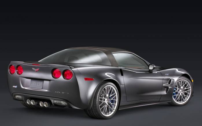 Широкоформатные обои Серый Chevrolet Corvette ZR1 2009, Серый Шевроле Корвет (Chevrolet Corvette ZR1 2009)